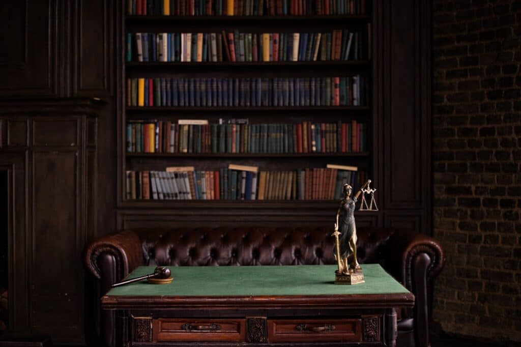 Abogados Miralbueno